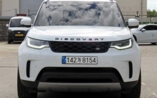 디스커버리5 2.0 P300 SE 랜드로버 2023/02 21,826km